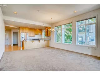 Photo #1: 21652775 Listing