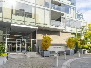 Photo #3: 21653328 Listing