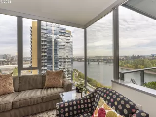 Photo #6: 21653328 Listing