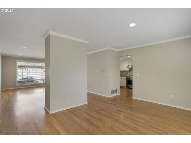 MLS: 21653712 Condo For Sale