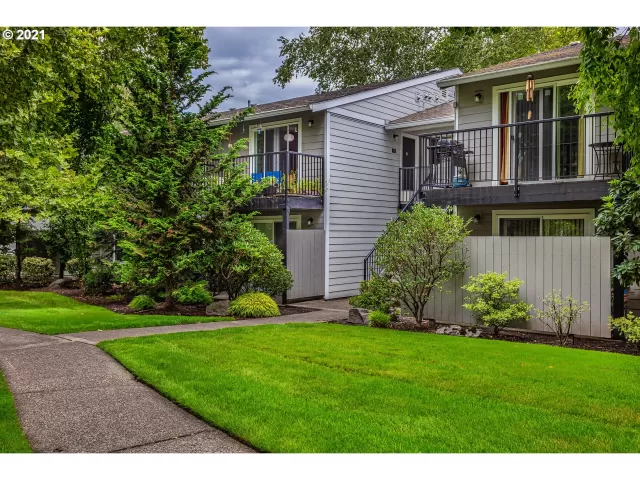 MLS: 21653769 Condo For Sale