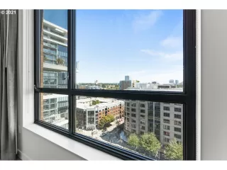 Photo #2: 21654565 Listing 