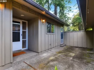 Photo #6: 21654638 Listing 