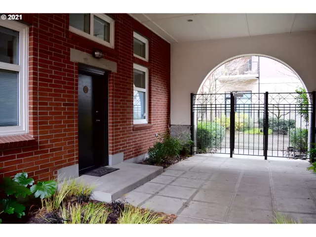 MLS: 21655607 Condo For Sale