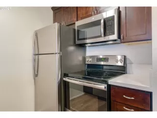 Photo #1: 21655845 Listing 