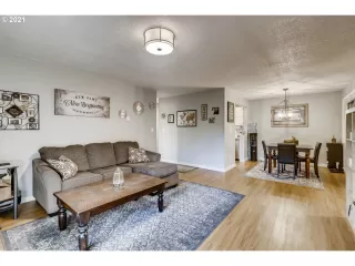 Photo #1: 21656538 Listing