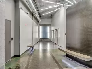 Photo #2: 21657027 Listing 