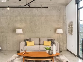 Photo #6: 21657027 Listing 