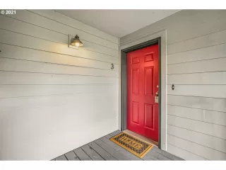 Photo #6: 21657063 Listing