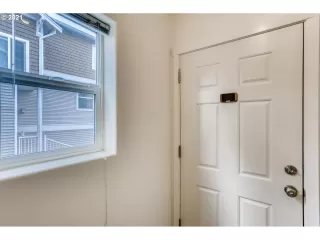 Photo #5: 21657074 Listing 