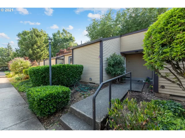 MLS: 21658101 Condo For Sale
