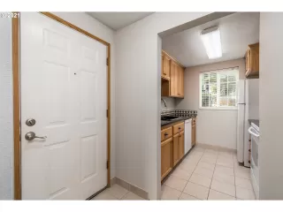 Photo #4: 21658634 Listing