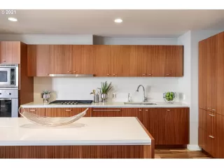 Photo #3: 21658654 Listing