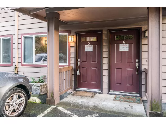 MLS: 21659400 Condo For Sale