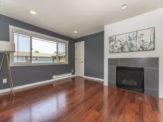 Photo #2: 21660180 Listing 