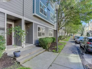 Photo #1: 21660362 Listing