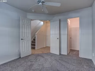 Photo #3: 21660362 Listing