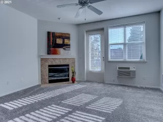 Photo #6: 21660362 Listing