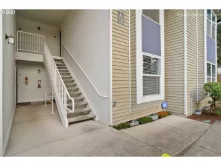 Photo #1: 21660984 Listing