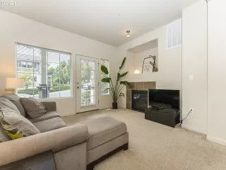 Photo #4: 21663295 Listing 