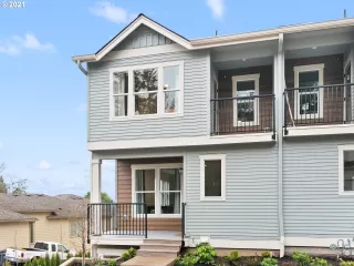 Photo #2: 21663550 Listing