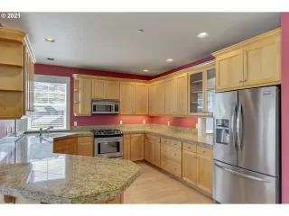 Photo #4: 21663816 Listing