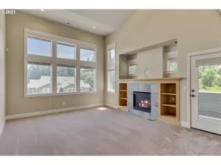 Photo #6: 21663816 Listing