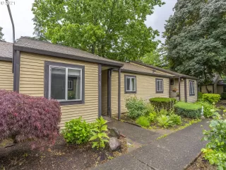 Photo #2: 21664010 Listing 
