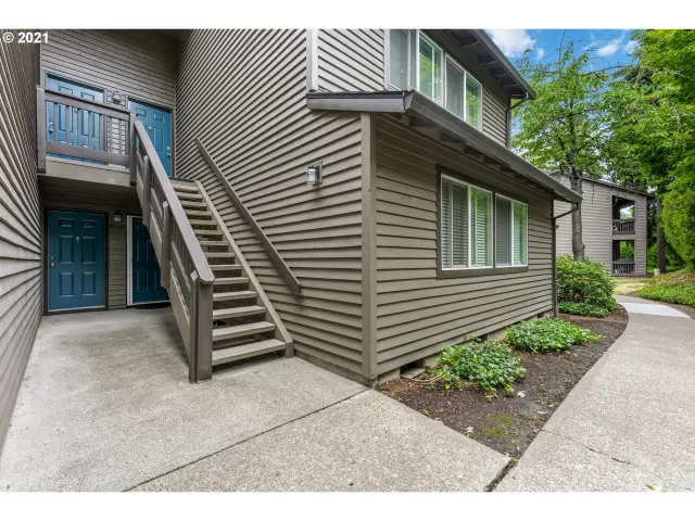 MLS: 21665523 Condo For Sale