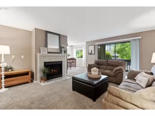 Photo #2: 21665523 Listing