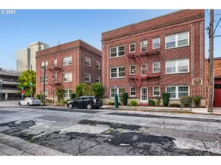 Photo #1: 21666285 Listing