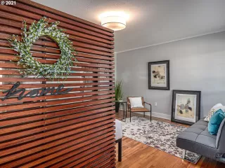 Photo #1: 21667560 Listing
