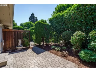 Photo #3: 21667789 Listing 