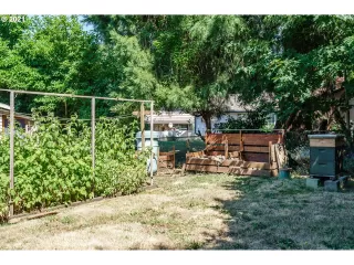 Photo #5: 21667789 Listing 