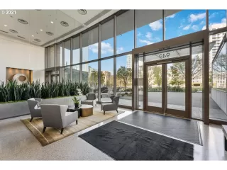 Photo #6: 21668130 Listing