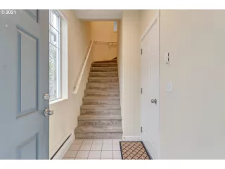 Photo #3: 21668537 Listing