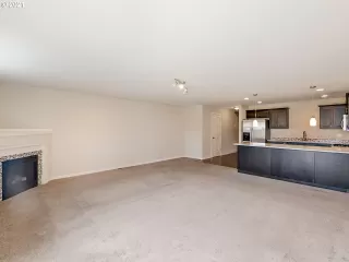 Photo #6: 21668643 Listing 