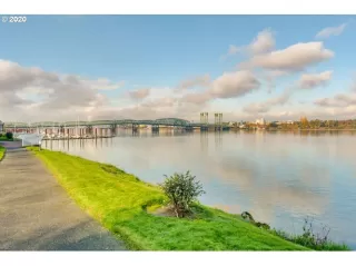 Photo #3: 21668868 Listing