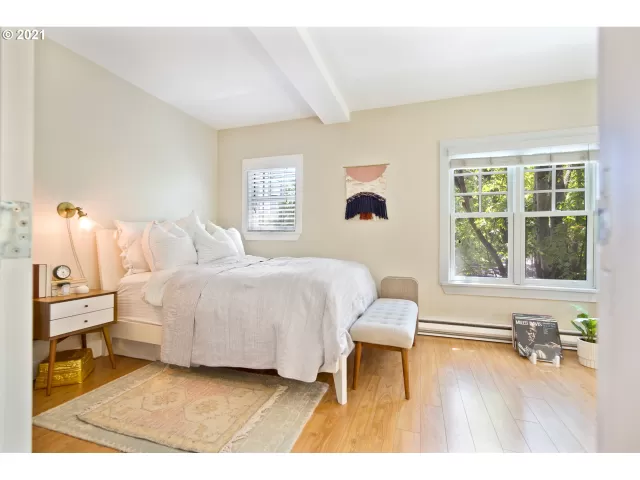 MLS: 21668979 Condo For Sale