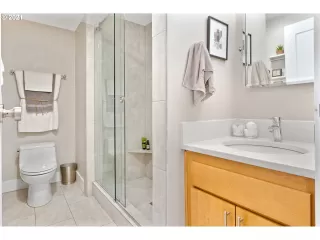 Photo #1: 21668979 Listing