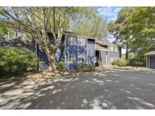 Photo #2: 21669732 Listing