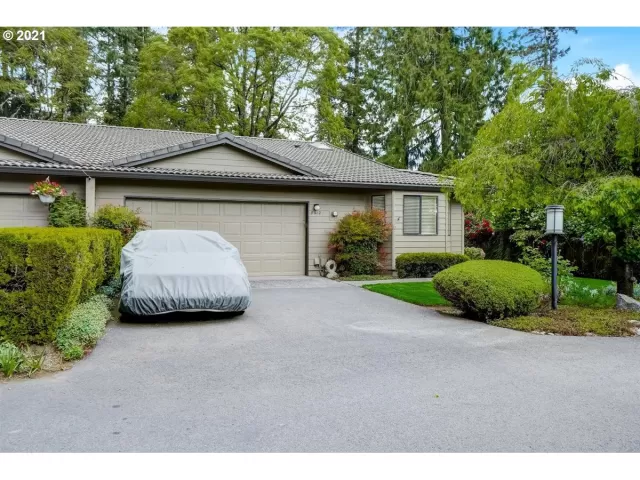 MLS: 21670036 Condo For Sale