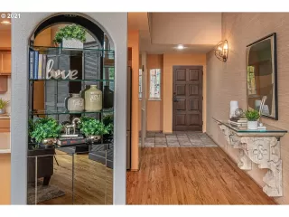 Photo #4: 21670086 Listing 