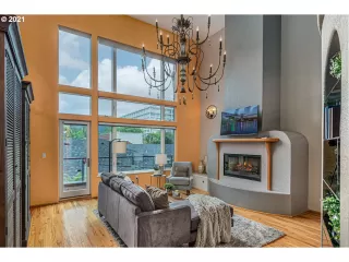Photo #5: 21670086 Listing 