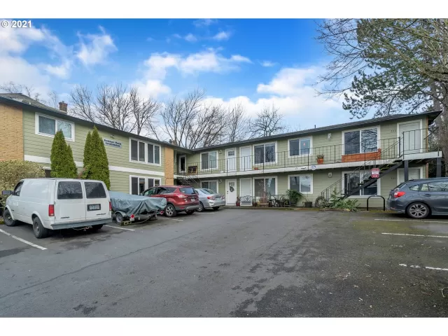 MLS: 21670352 Condo For Sale