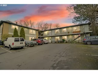 Photo #1: 21670352 Listing 