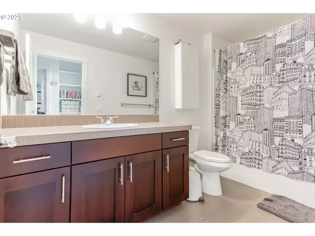 MLS: 21671753 Condo For Sale
