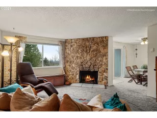 Photo #4: 21672874 Listing 