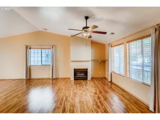 Photo #3: 21673061 Listing 