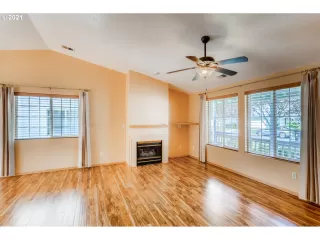 Photo #5: 21673061 Listing 